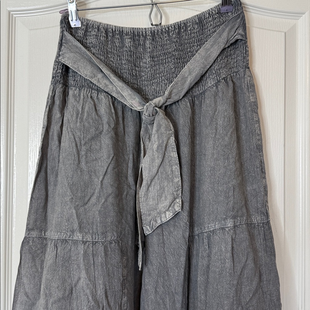 Cute Options BOHO Tiered Ruffle Pants Gray Medium / Large - Picture 3 of 13